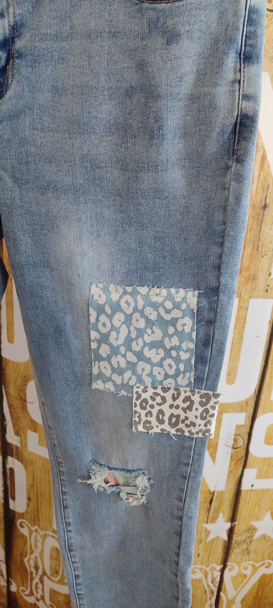 Jeans stretch avec empiècements belle taille – Image 2