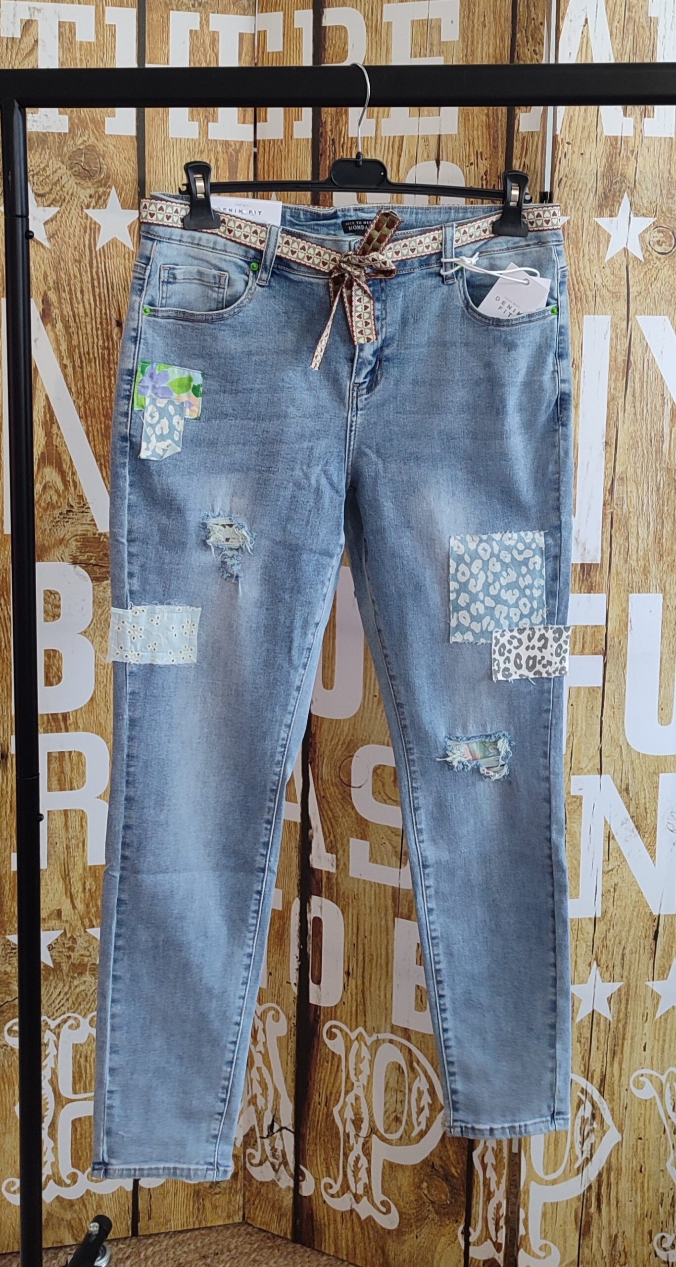 Jeans stretch avec empiècements belle taille