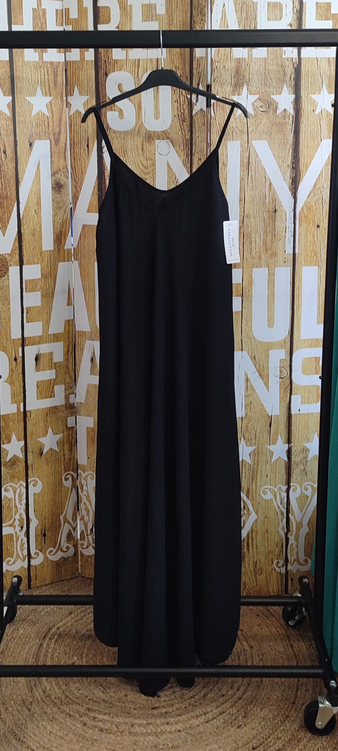 Robe longue fluide unie à bretelles belle taille – Image 2