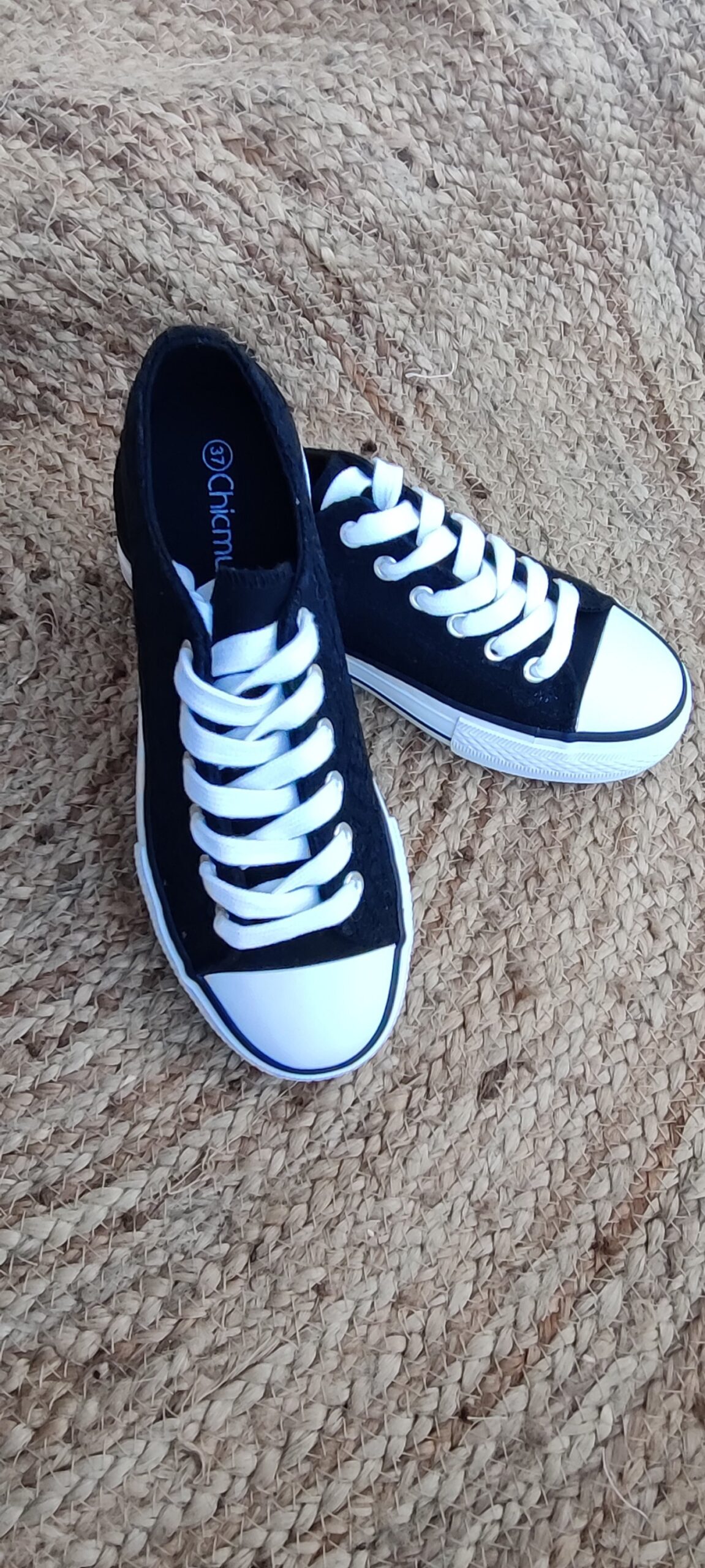 Baskets basses dentelle noir Chicmuse – Image 2