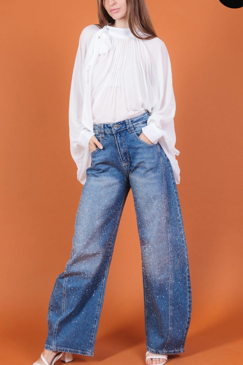 Pantalon jean coupe barrel avec strass resto et verso