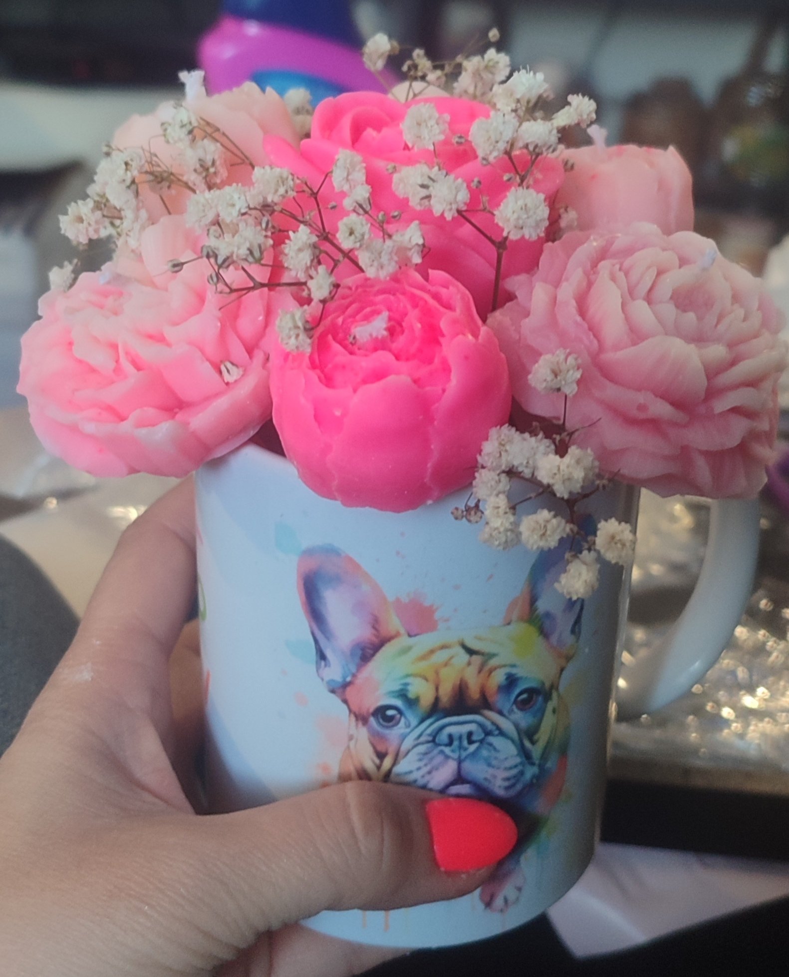 Cadeau de fête des mères personnalisé mug et fleurs en bougies parfumées