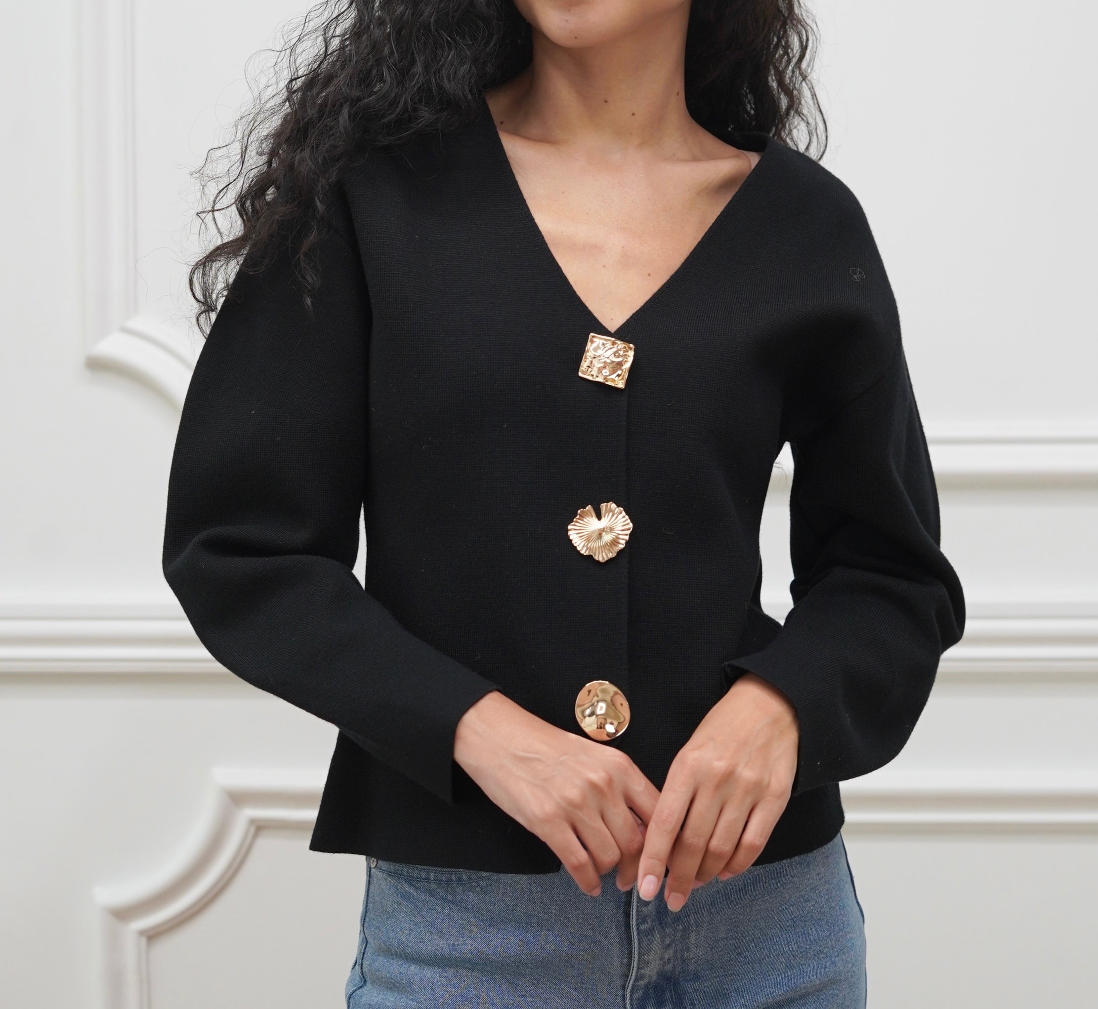 Gilet noir avec boutons or gold