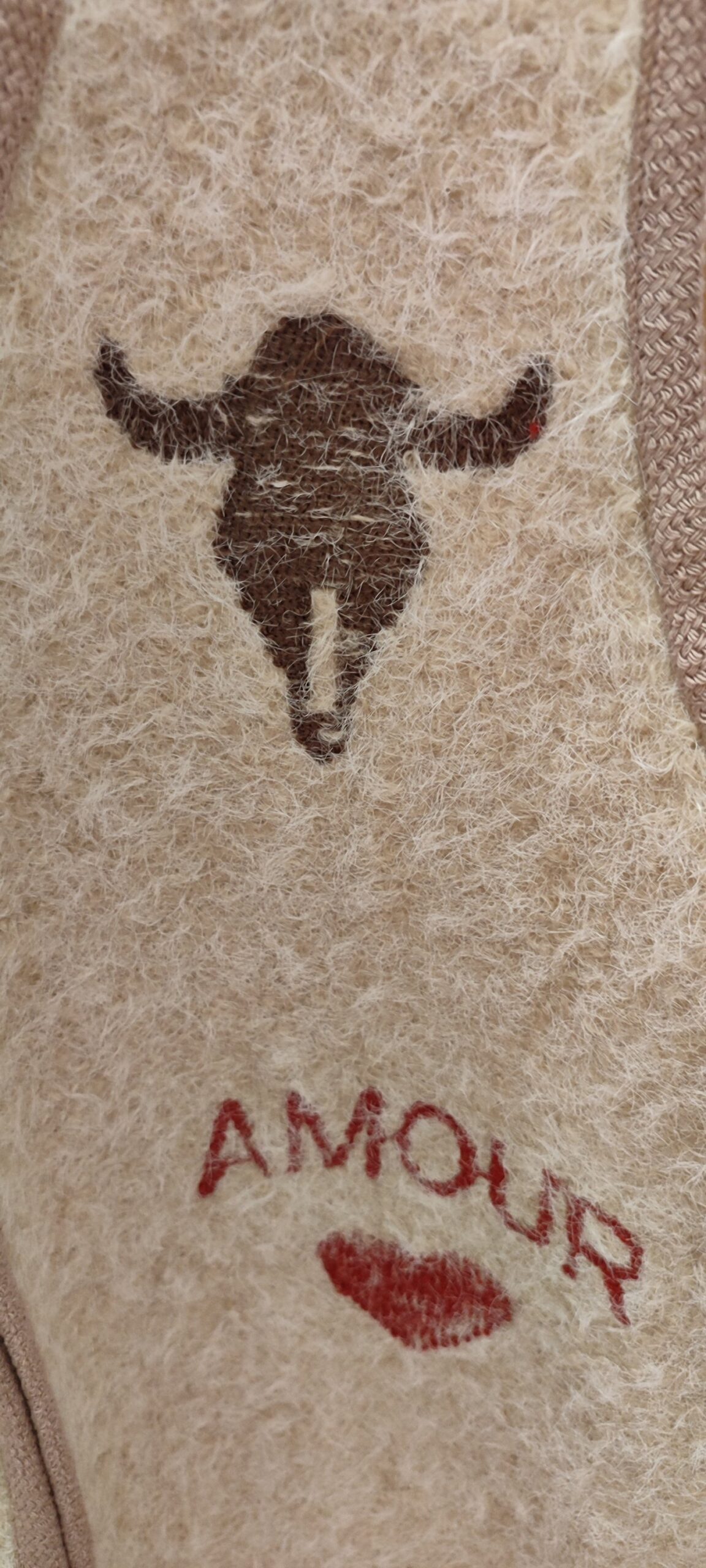 Bolero April vintage bohème tête de buffle laine beige amour – Image 5