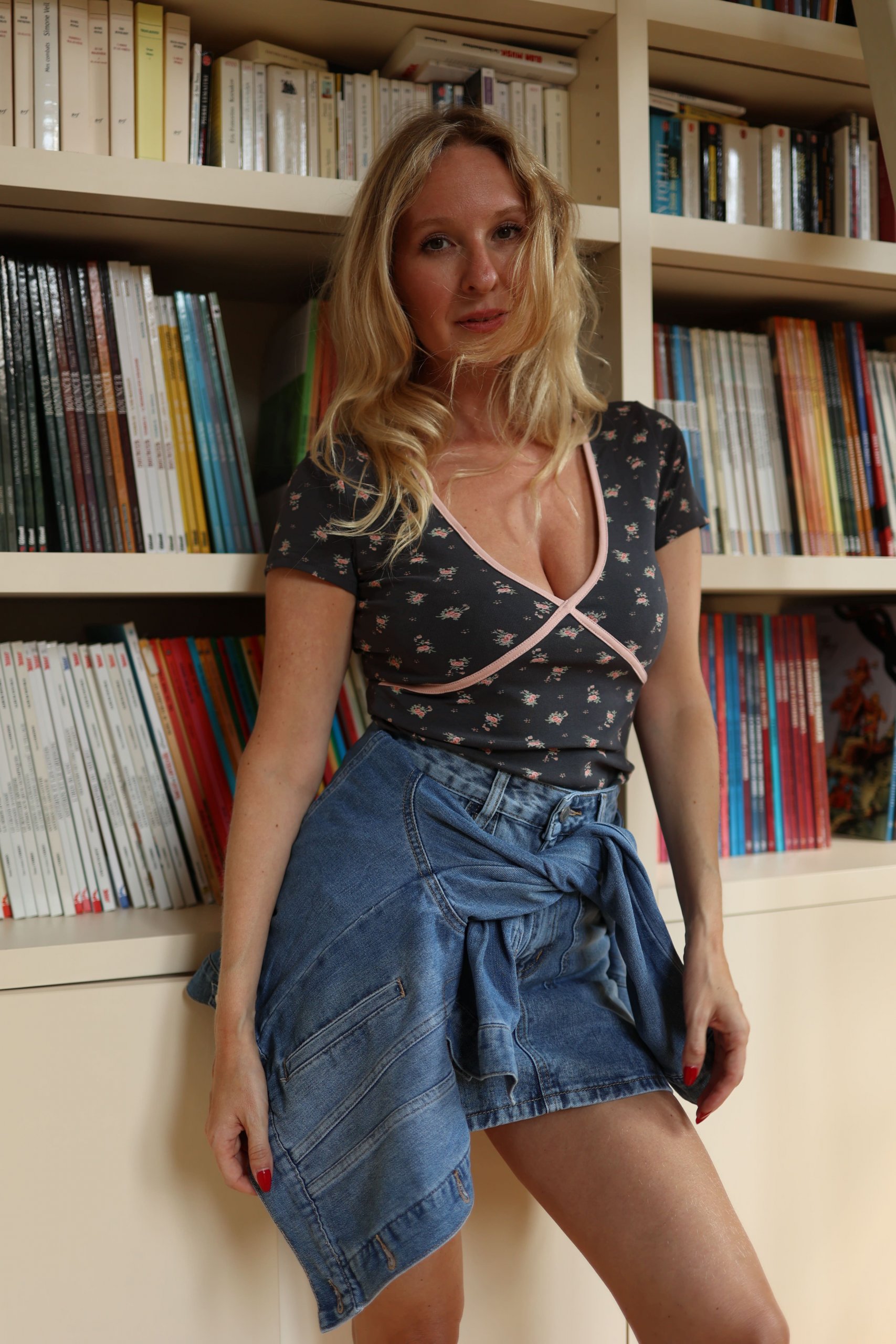 Jupe en jean courte taille haute bleu stone – Image 9