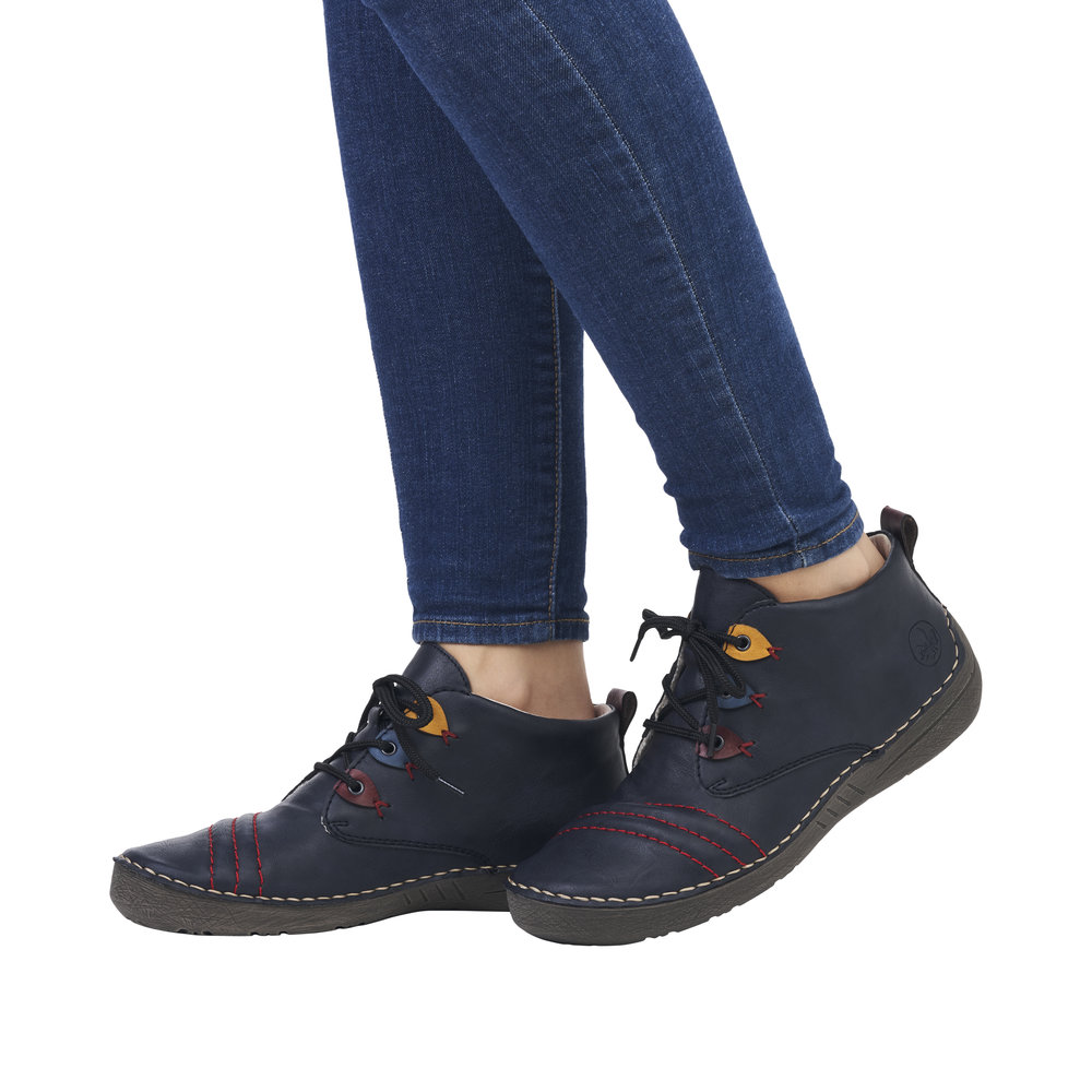 Chaussures femme Talon plat Lacet Simili cuir RIEKER 52509 coloris bleu / multicolore – Image 9