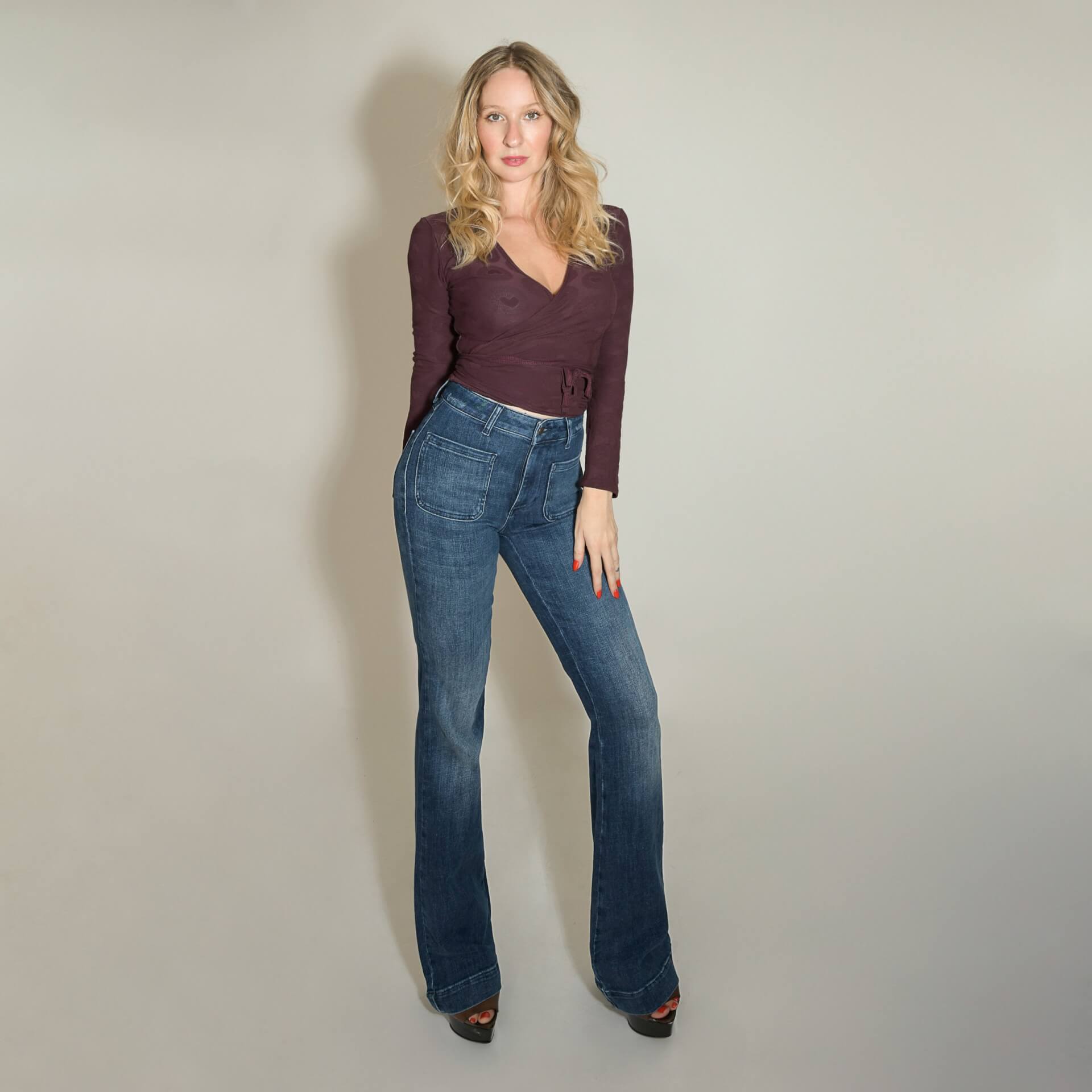 Cache-coeur prune gourmande – Image 2