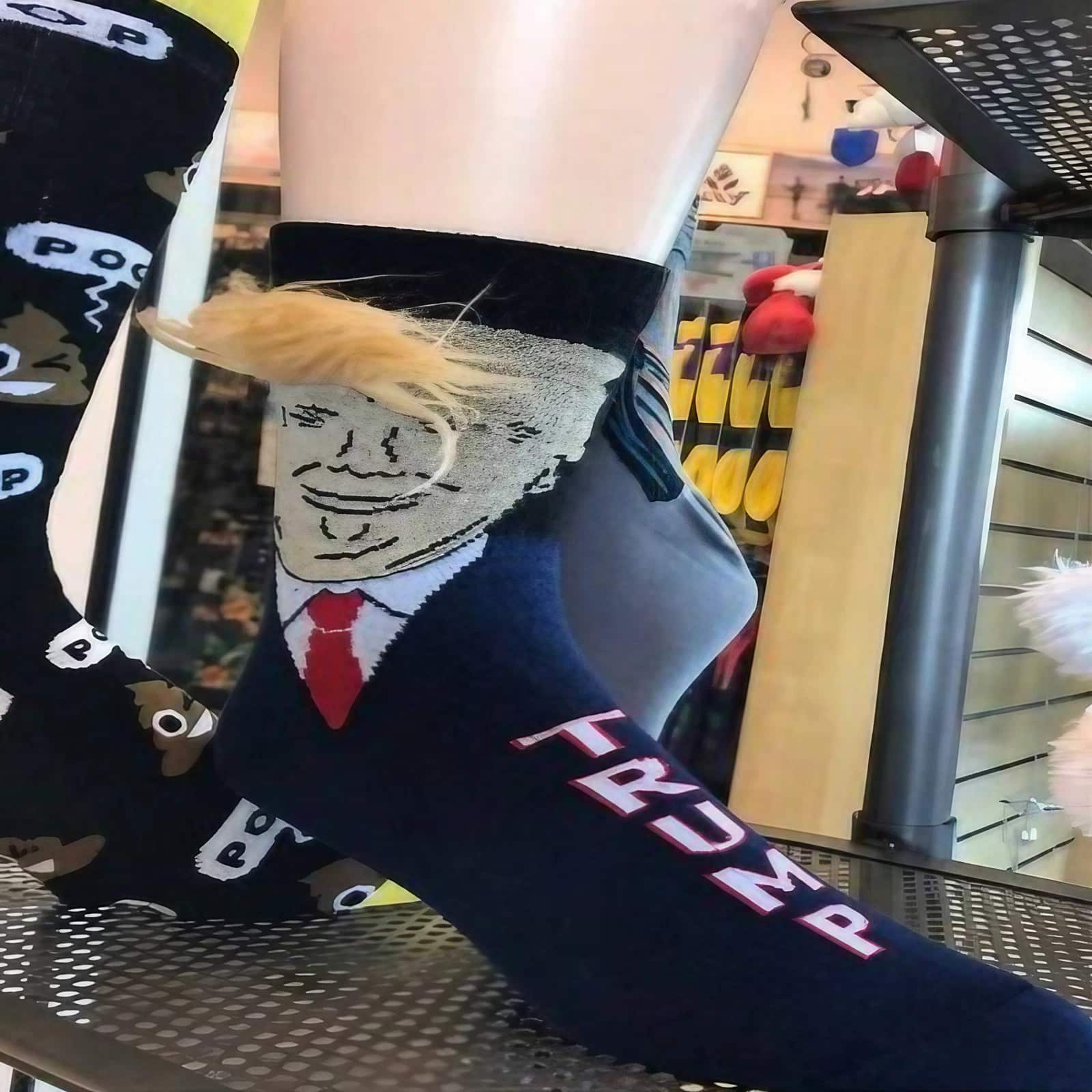 Chaussette à motif Donald Trump – Image 3