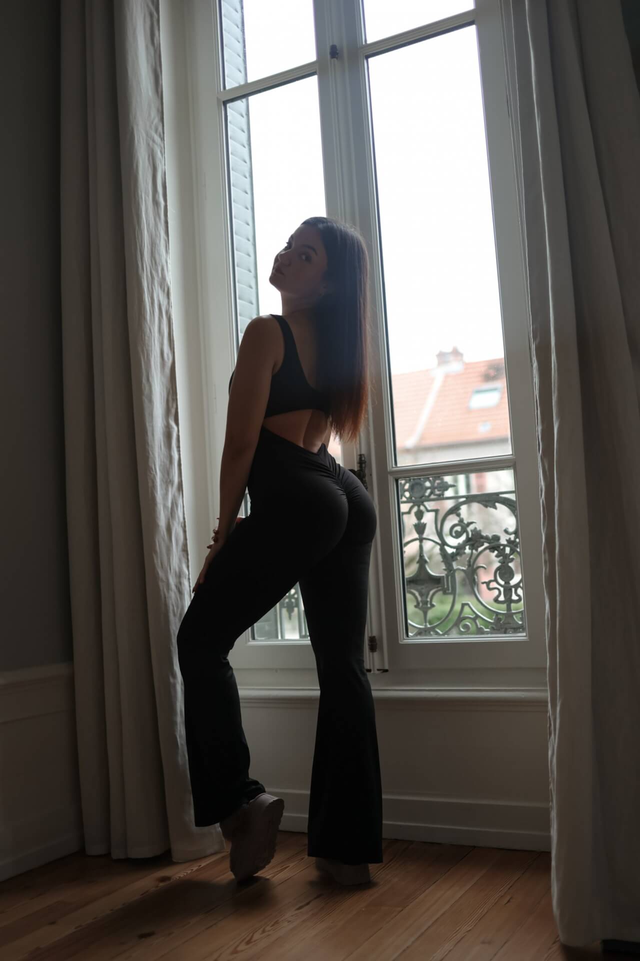 Combinaison dos nu fesses liftées soutien-gorge intégré noir – Image 7