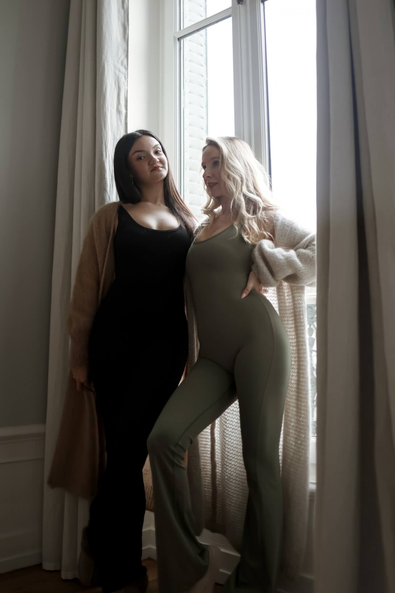 Combinaison dos nu fesses liftées soutien-gorge intégré noir – Image 3