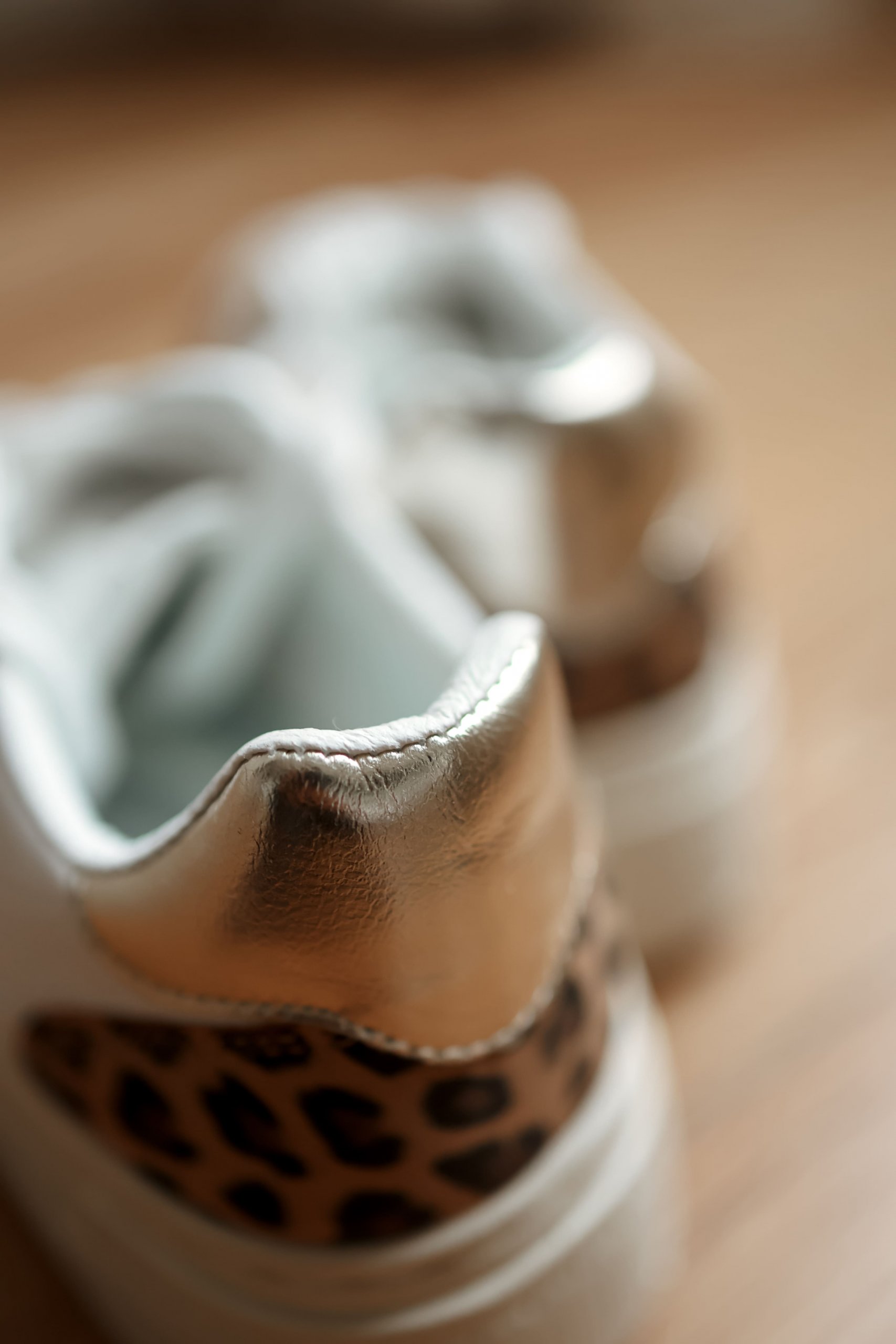 Baskets compensées léopard – Image 6