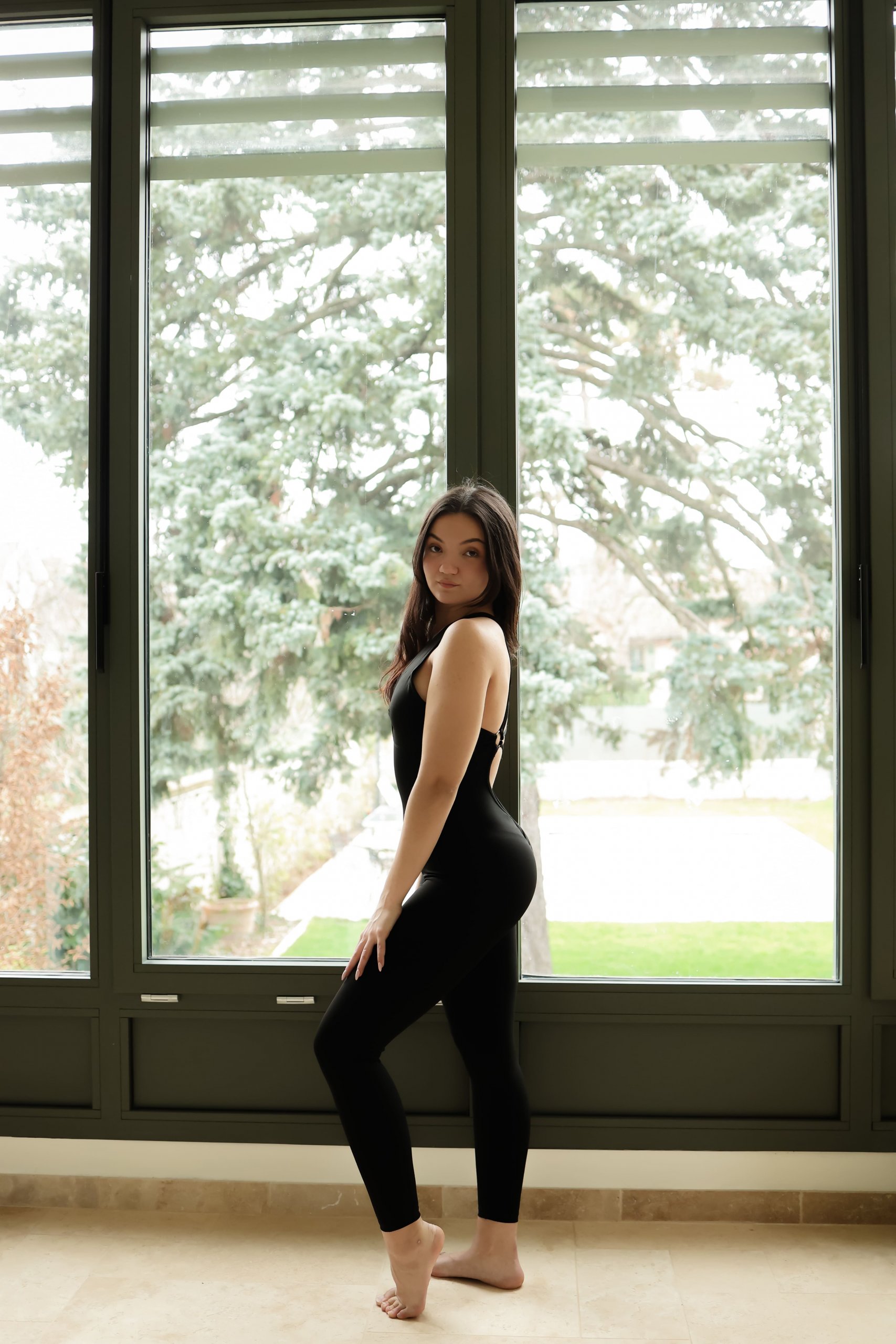 Combinaison dos nu détails, fesses liftées soutien-gorge intégré noire – Image 4