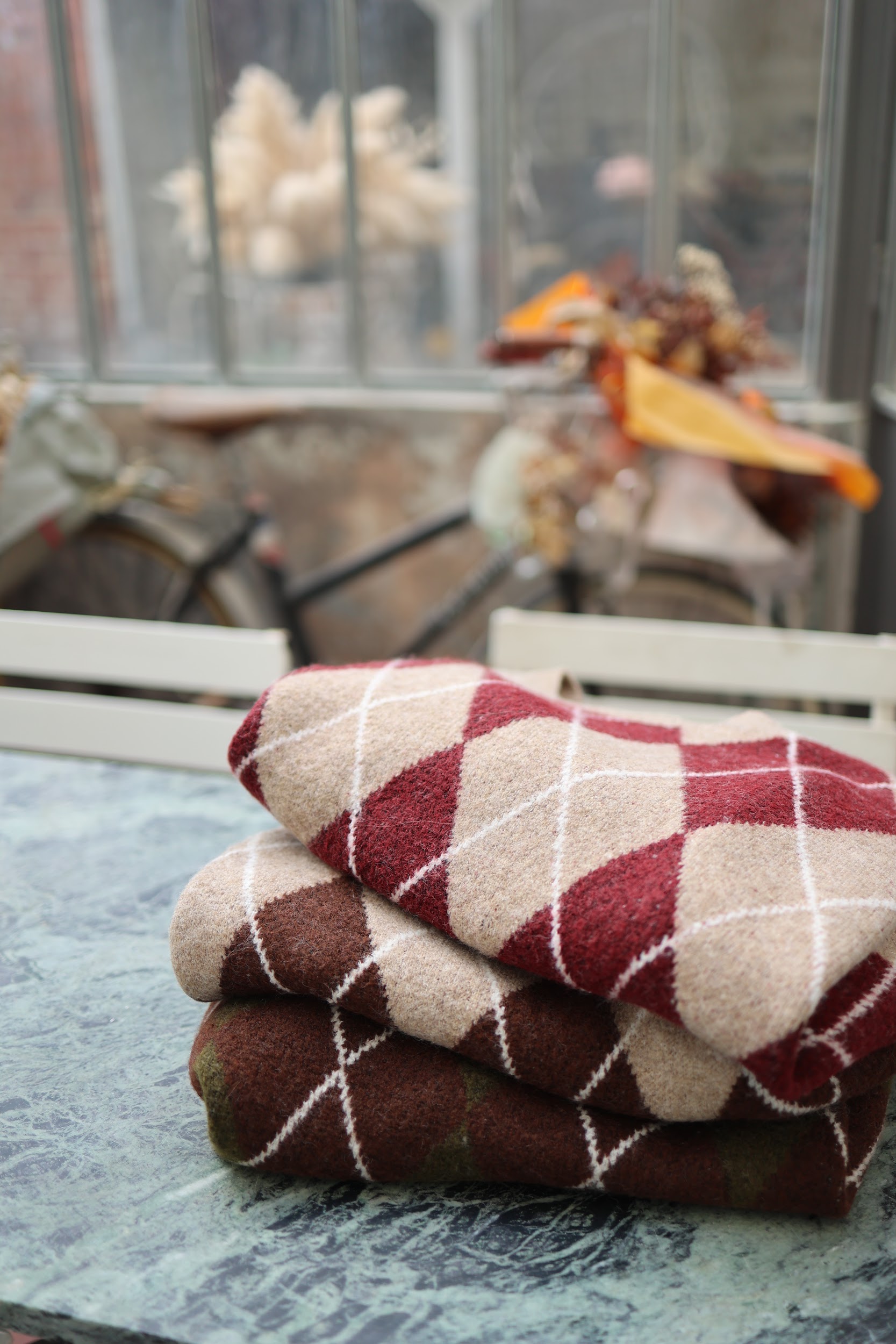 Maille Library Crush crème & marron – Image 5