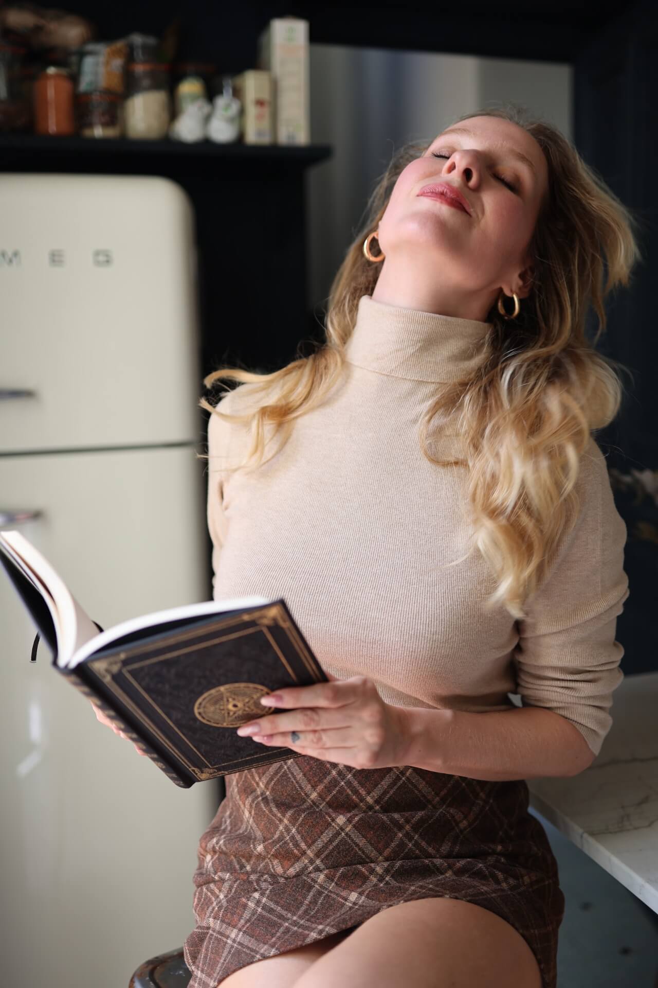 LE COL ROULE BEIGE CAPUCCINO LOVER – Image 6