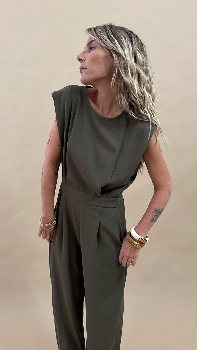 Combinaison kaki à pinces – Image 6