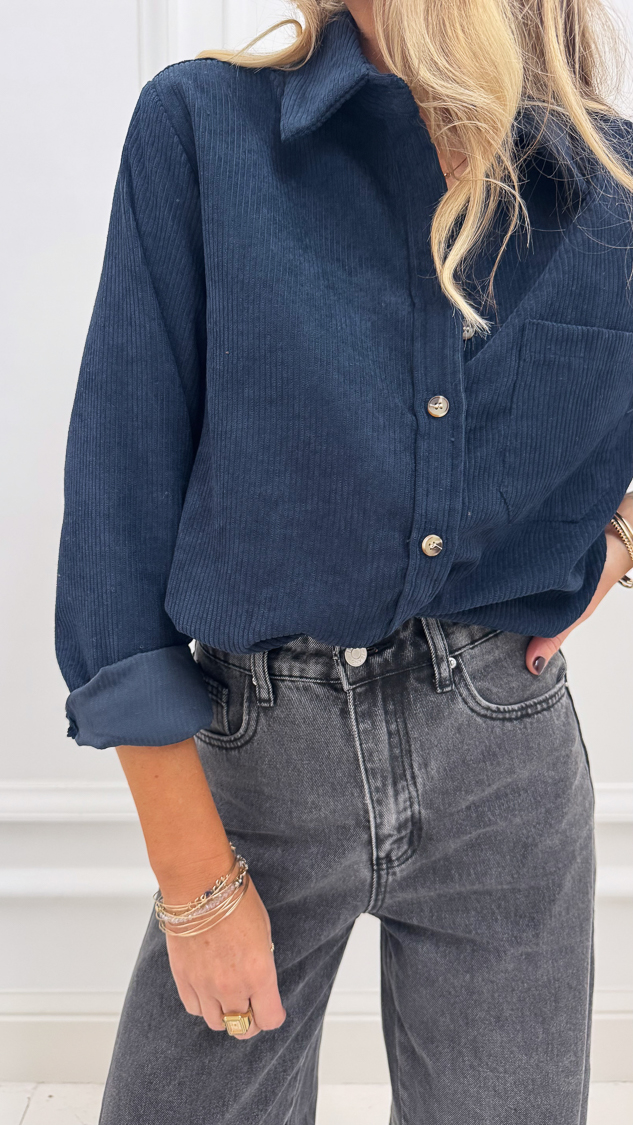 Chemise bleu marine en velours – Image 3