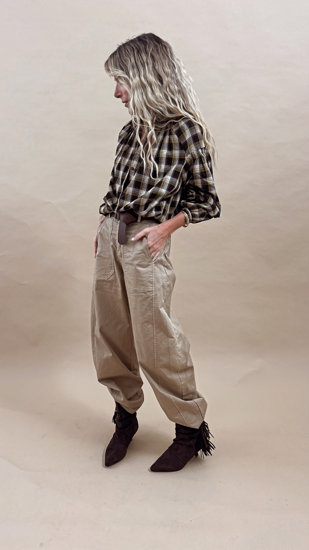 Pantalon ballon camel ceinturé – Image 5