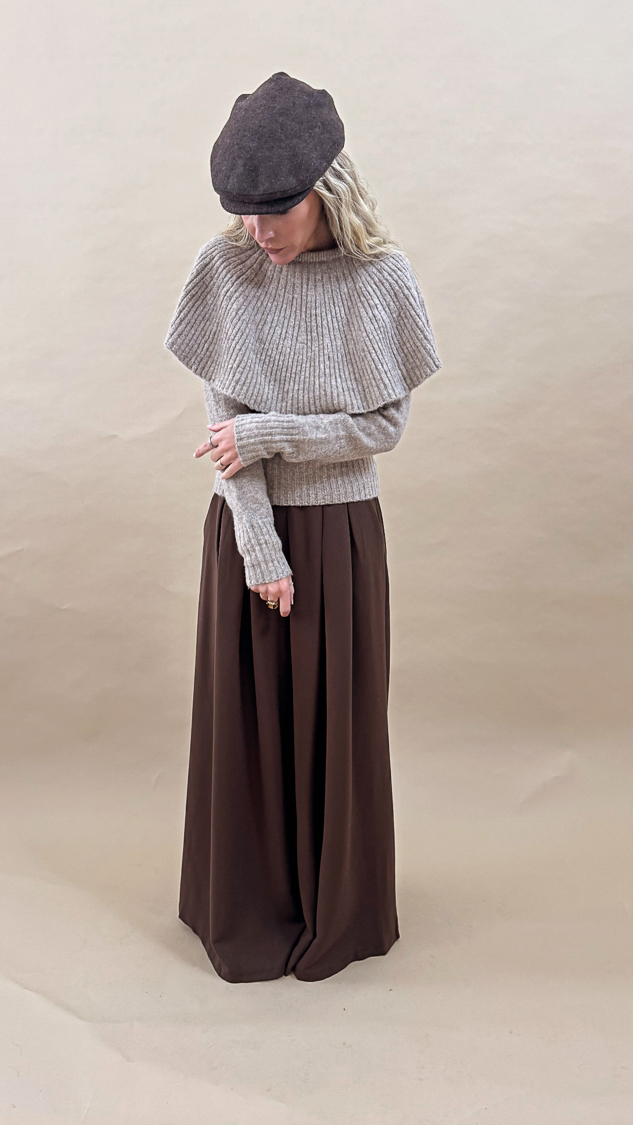 Pull taupe col claudine – Image 2