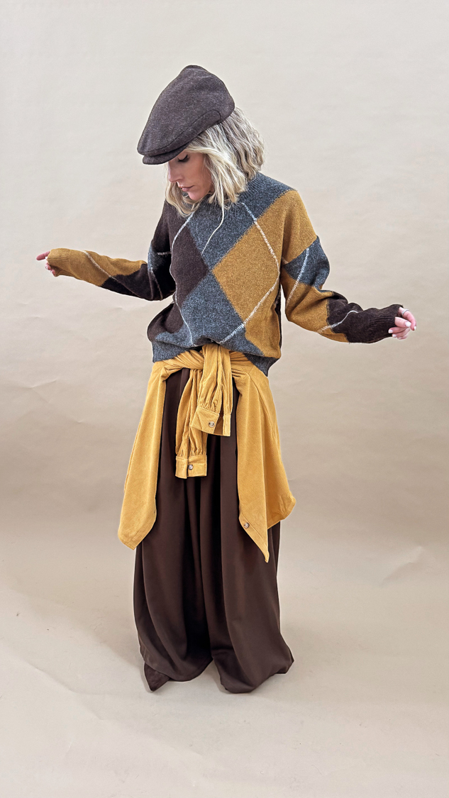 Pull marron et ocre à losanges – Image 7