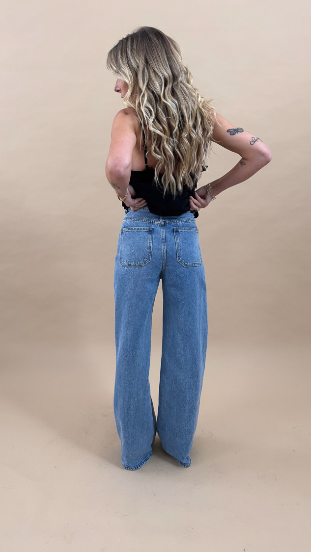 Jean bleu évasé – Image 4