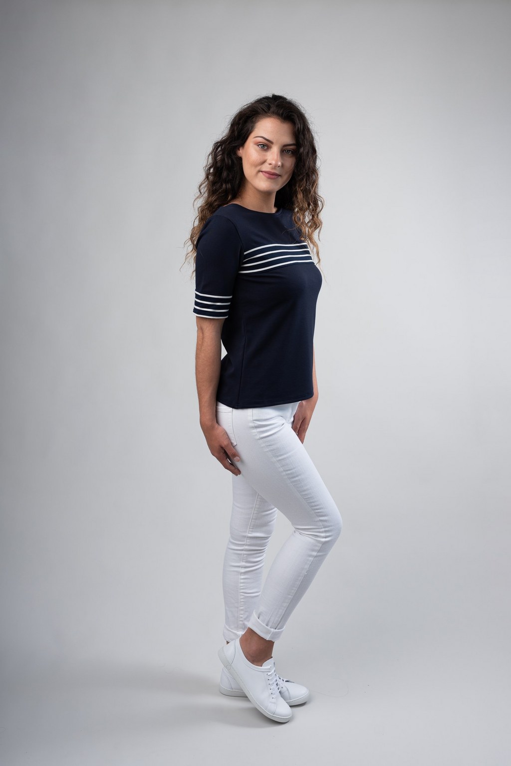 Tunique bleu marine à col bateau – Image 6