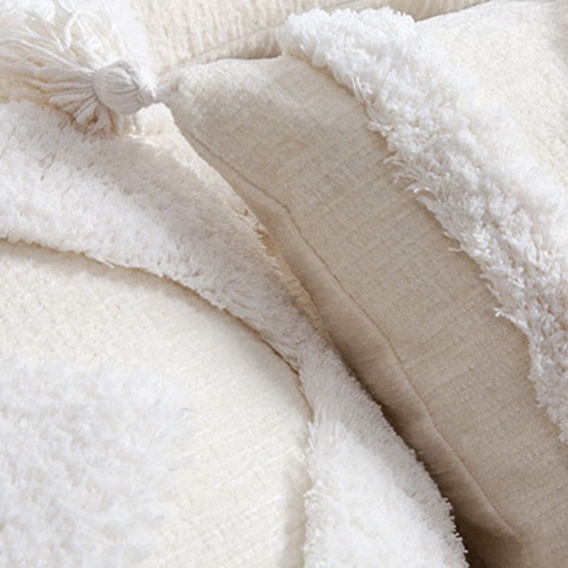 Coussin Indien Blanc à Fourrure – Image 3