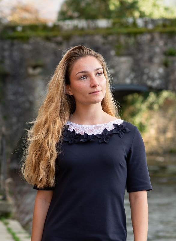 Robe bleu et dentelle – Image 7